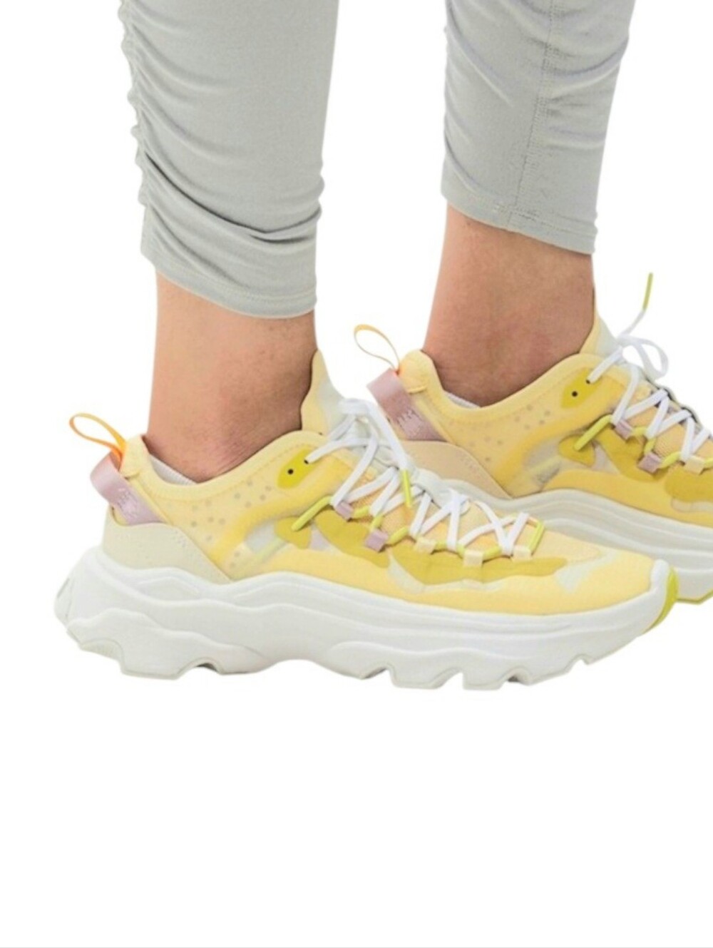 Sorel Kinetic Breakthru Breakthrough Yellow Gold Athletic Outdoor Sneaker Shoe 9